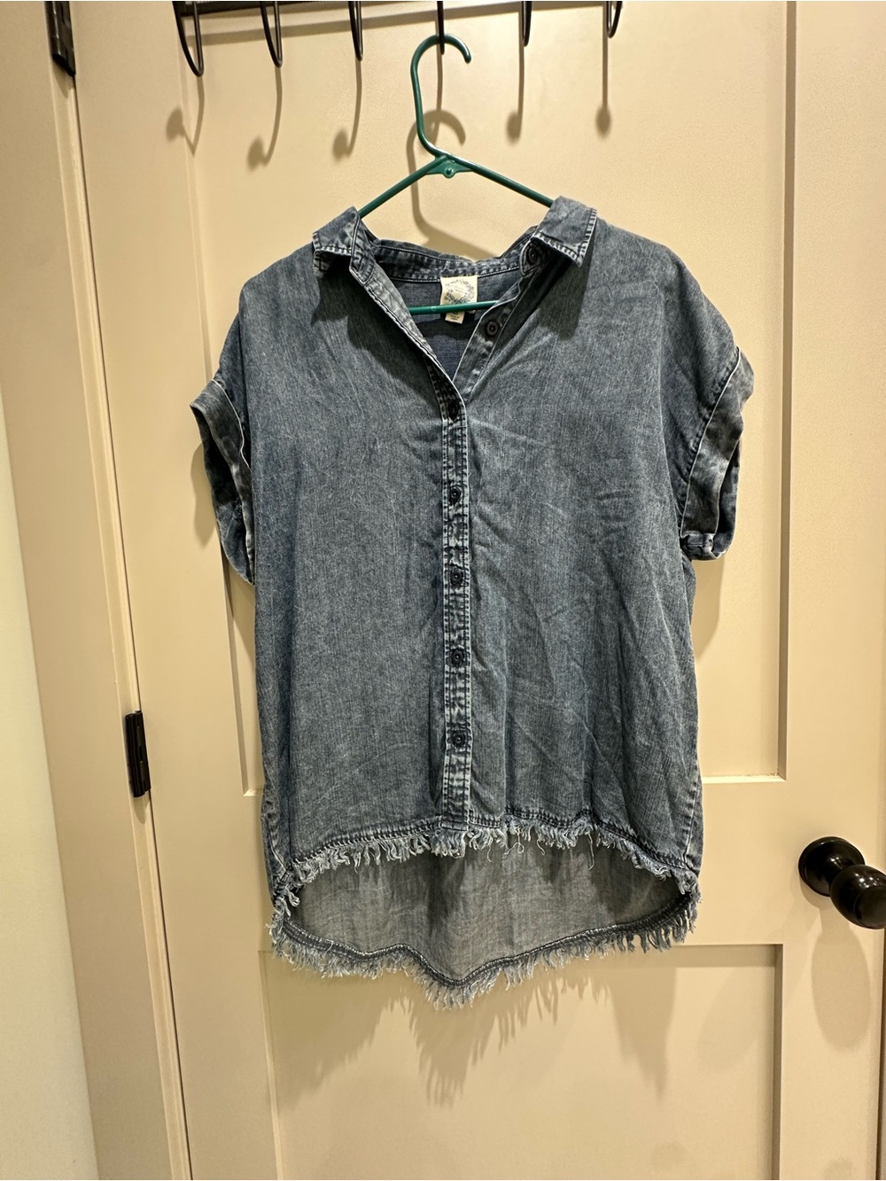Francesca's Collections Faded Blue Denim Button-Down Tee